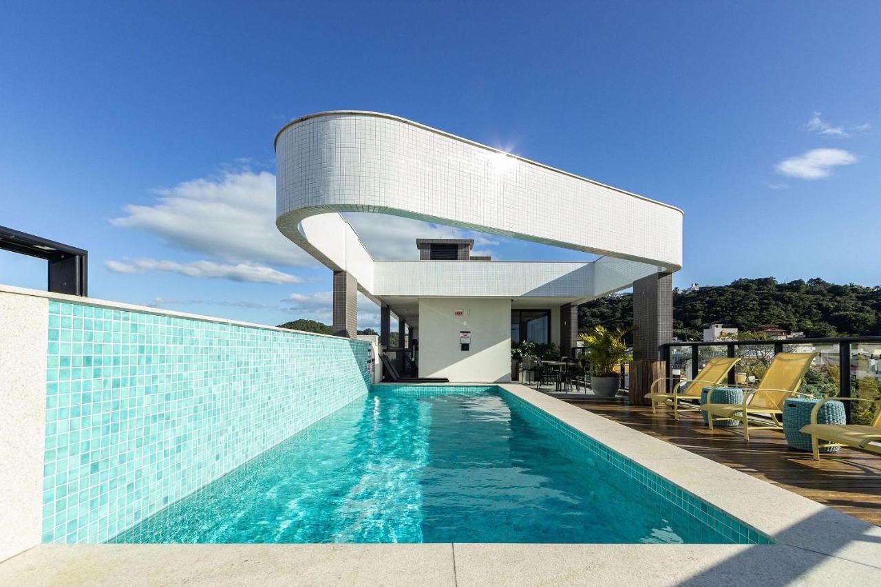 Aion Suites 205 - Lindo Apartamento Com Vista Para O Mar, A 60M Da Praia De Bombinhas, Com Piscina E Academia No Rooftop. Exteriör bild