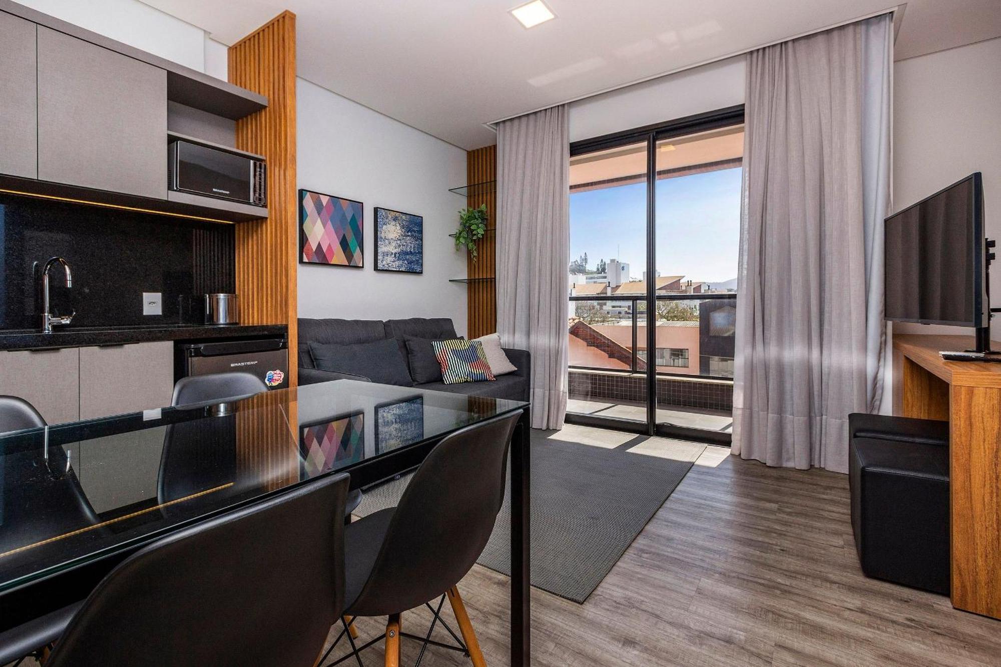 Aion Suites 205 - Lindo Apartamento Com Vista Para O Mar, A 60M Da Praia De Bombinhas, Com Piscina E Academia No Rooftop. Exteriör bild